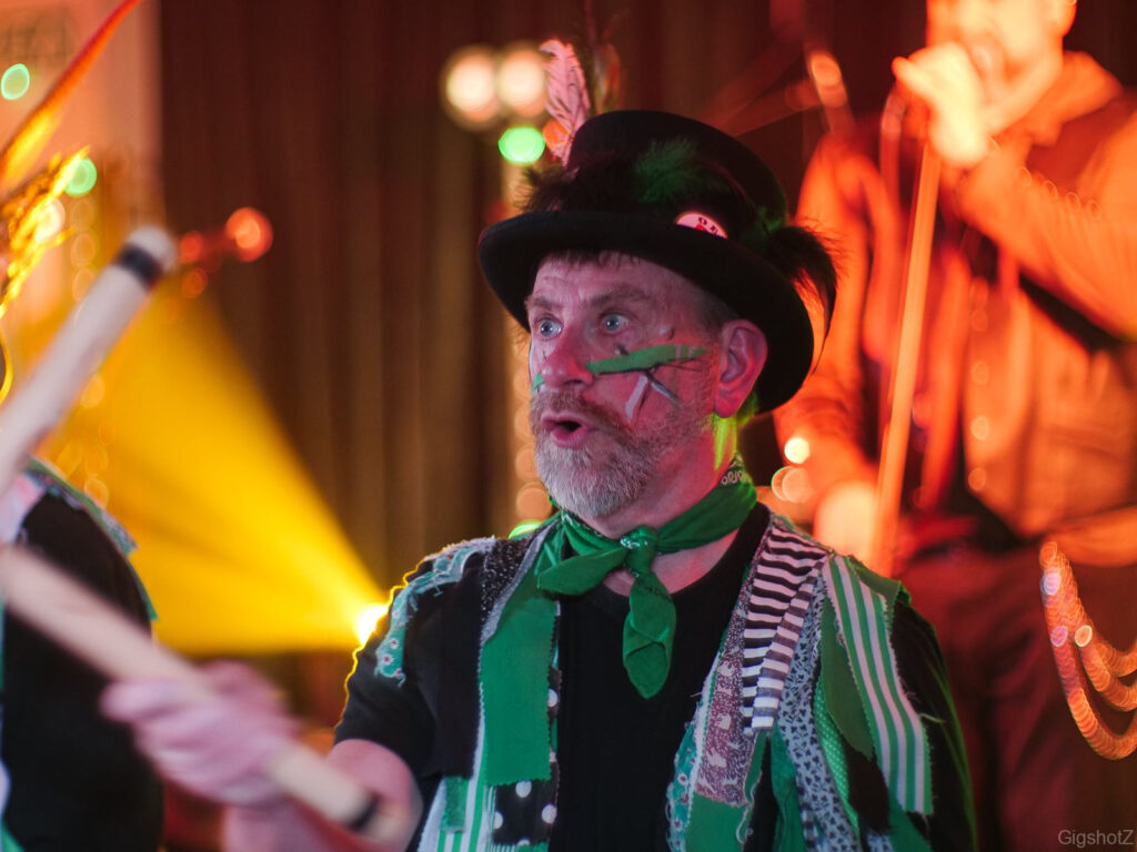 Flutatious and Spriggan Mist wassail