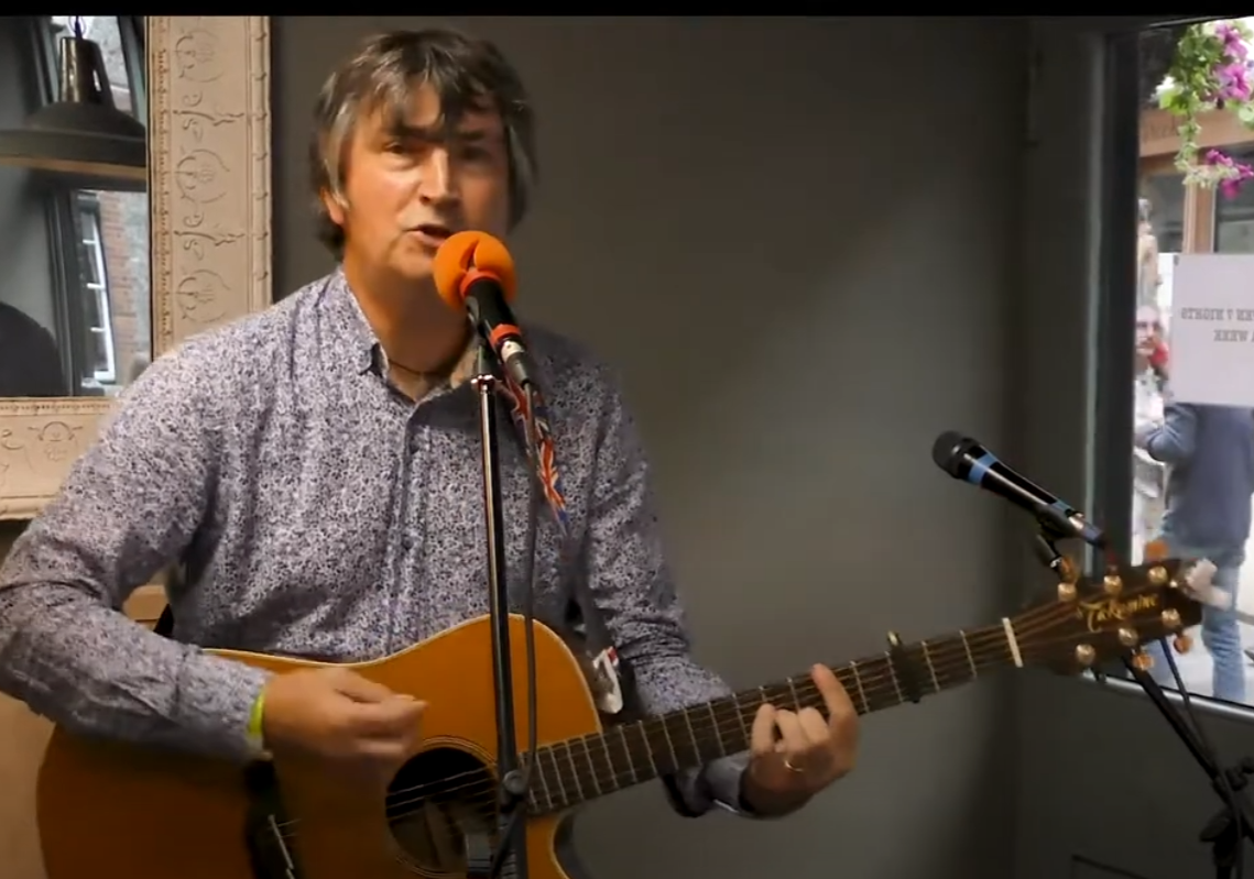 Artist Video Profile – Steve Daniels